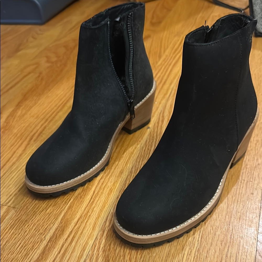 Black Ankle Boots